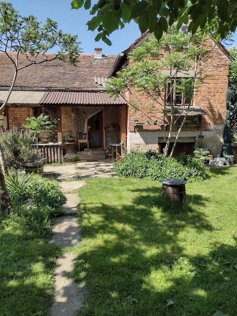 OPG Fiškali (nomadkamp)