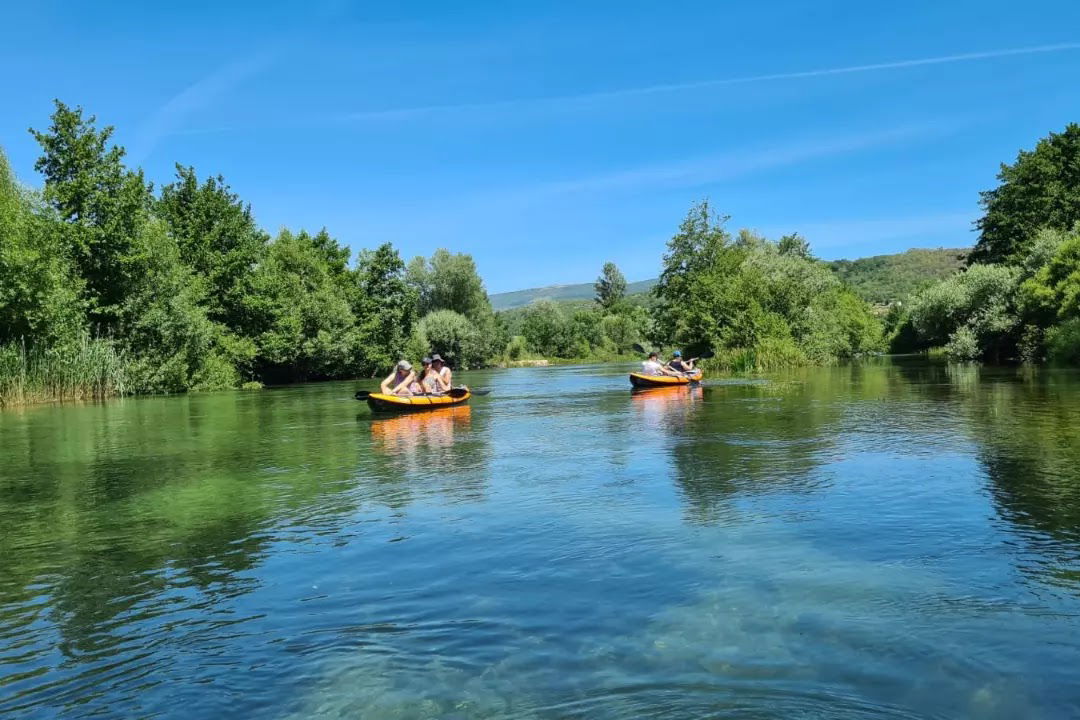 Dinaric Guides - planinarenje, kajaci, izleti