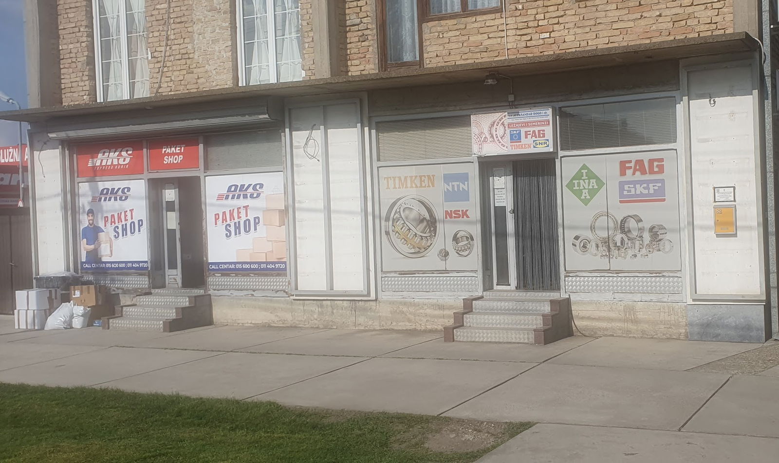 Aleksandar Djogo i dr. Lezajevi