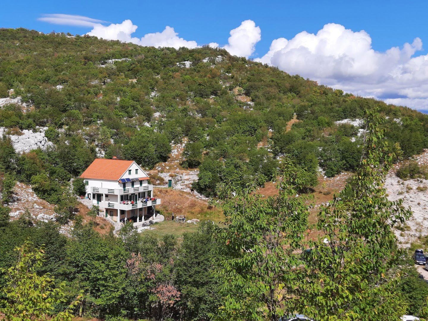 Planinarski dom Svilaja - Orlove Stine