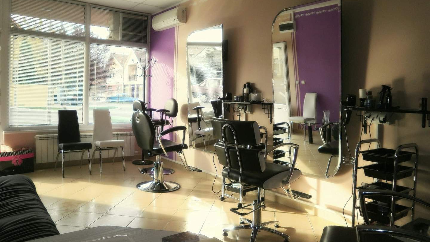 Martin Hair Studio