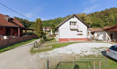 STOLARIJA HAUS, VL. KREŠIMIR HAUS