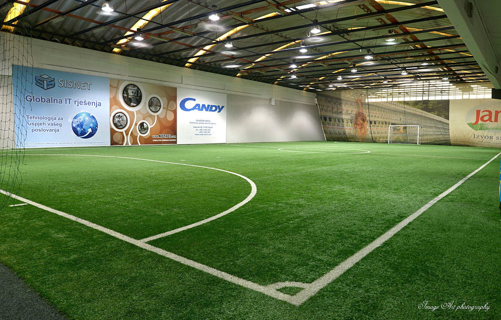 Nogometni centar Šalata