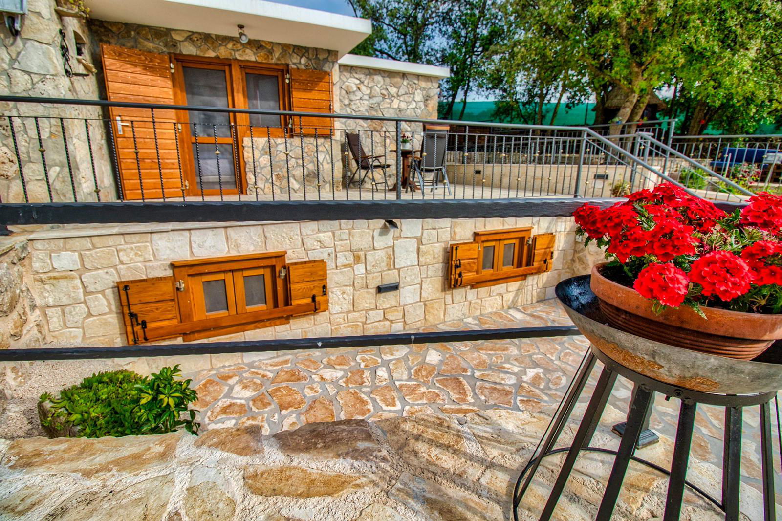 Vintage winemakers house Bačak