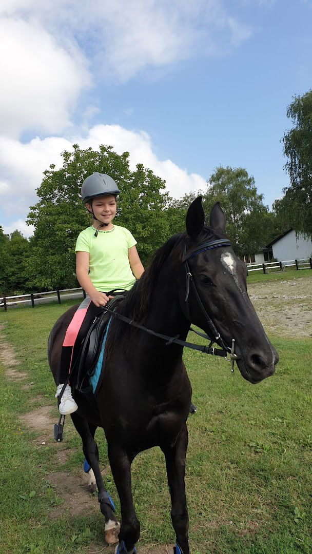 Udruga za terapijsko i rekreacijsko jahanje KAS