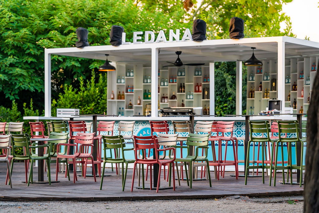 Ledana Lounge Bar