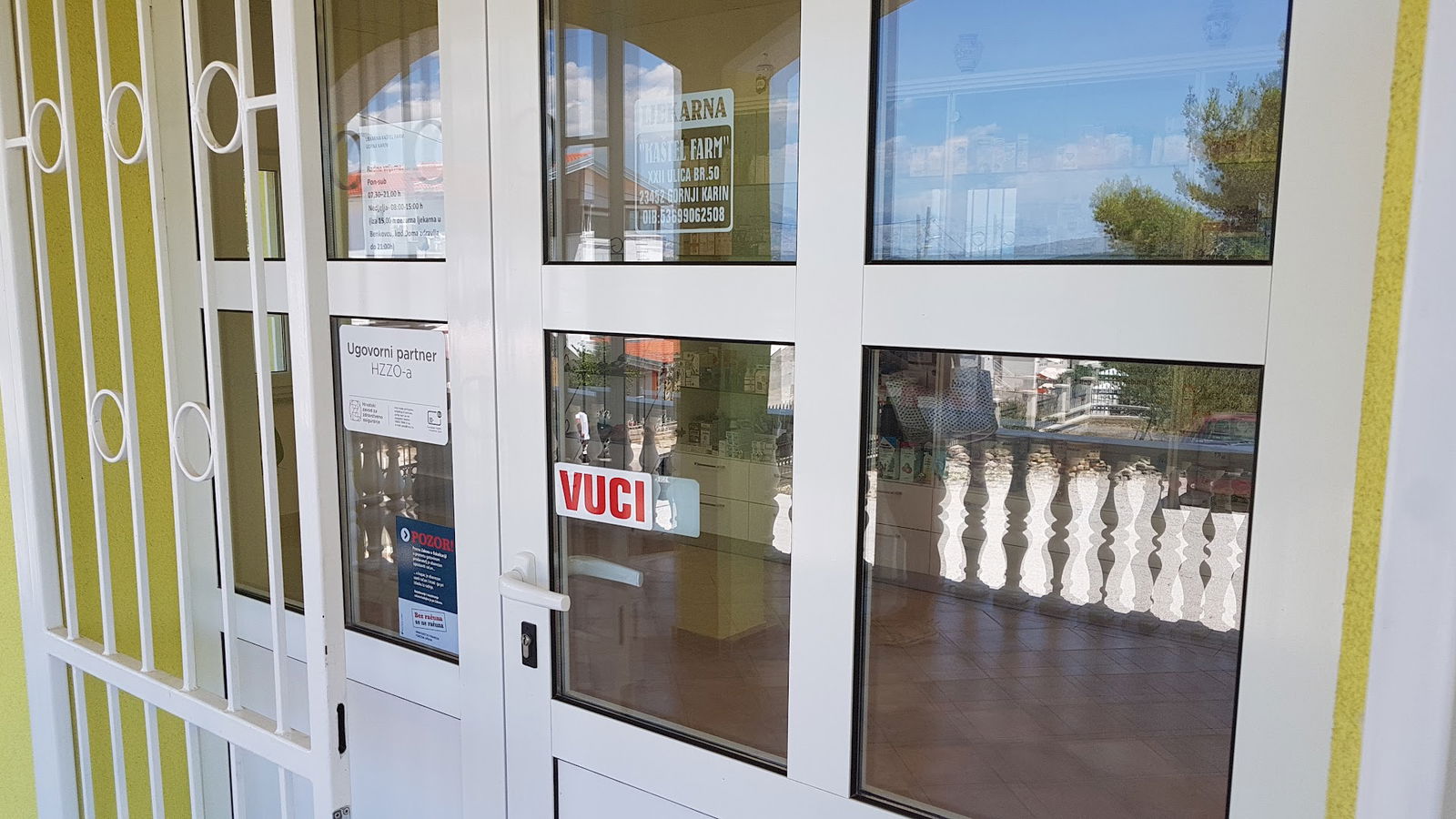 Ljekarna Kaštel Farm Karin