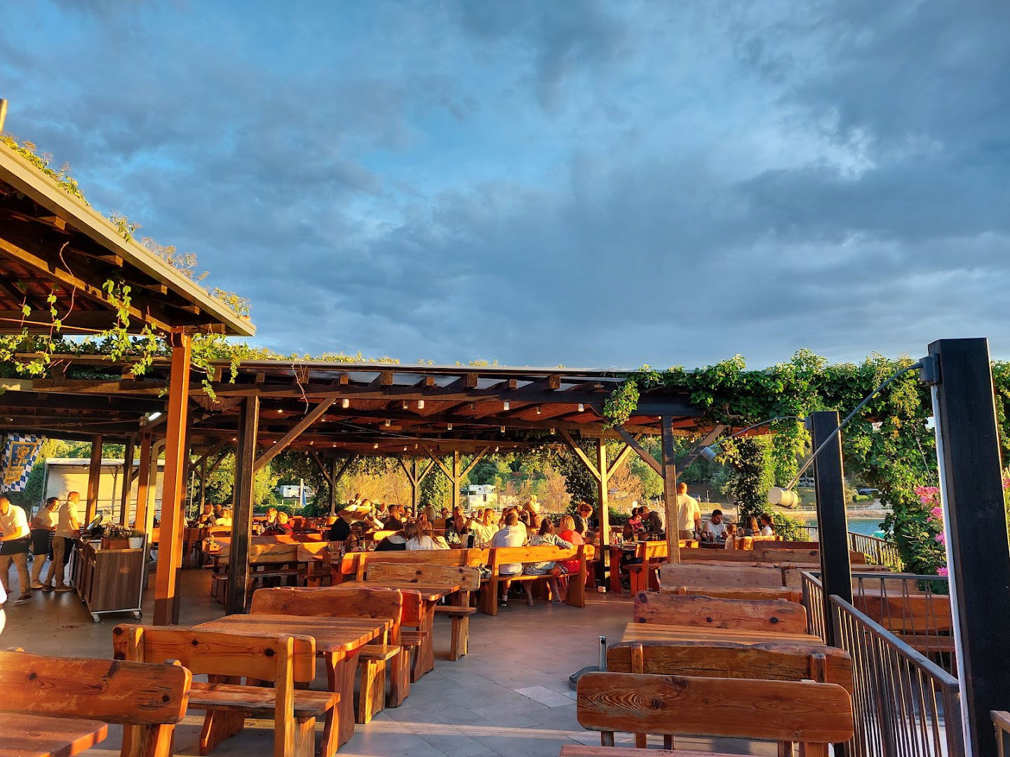 Oliva Grill Lanterna Camping