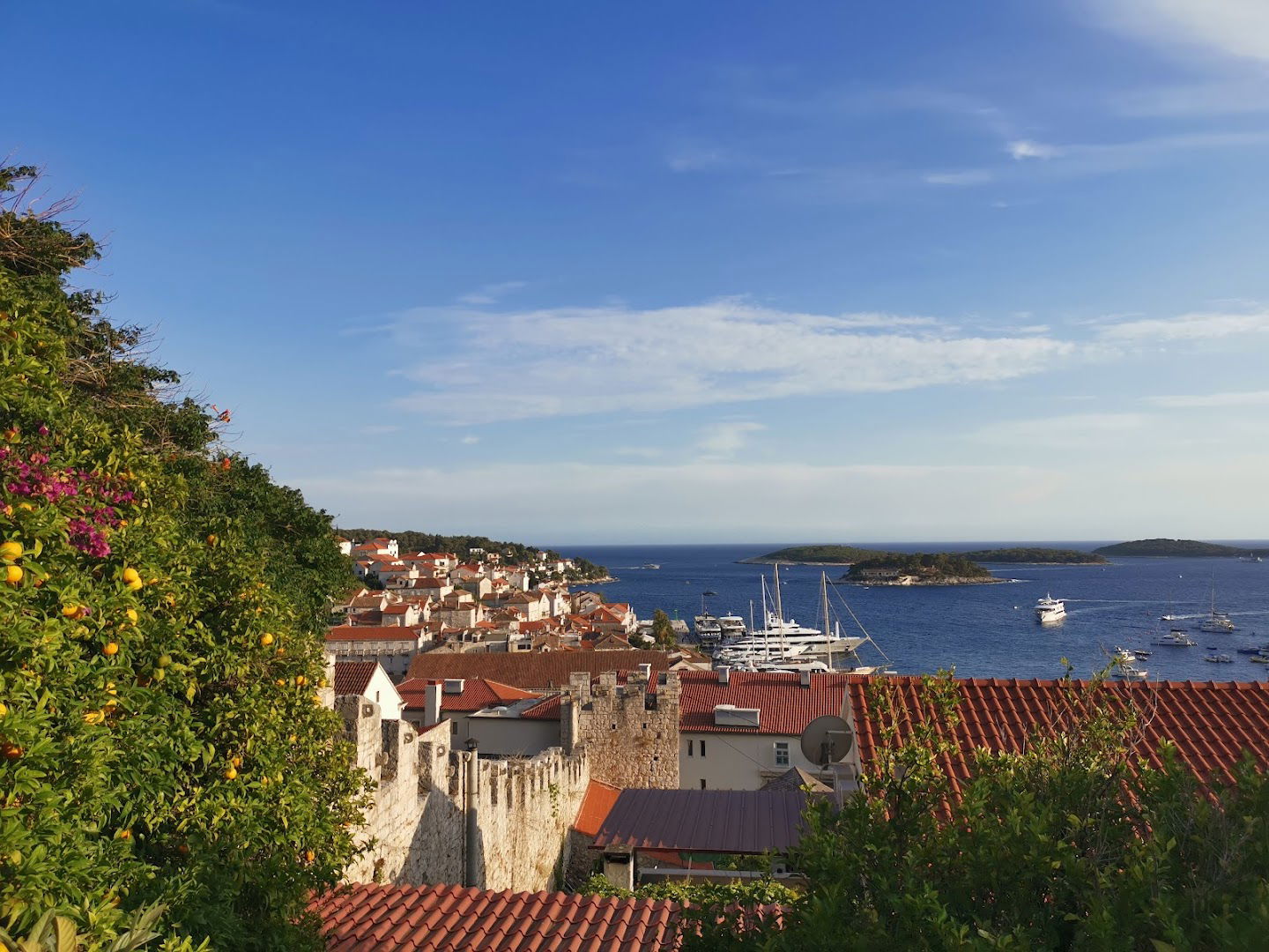 Apartments Tri Sestrice