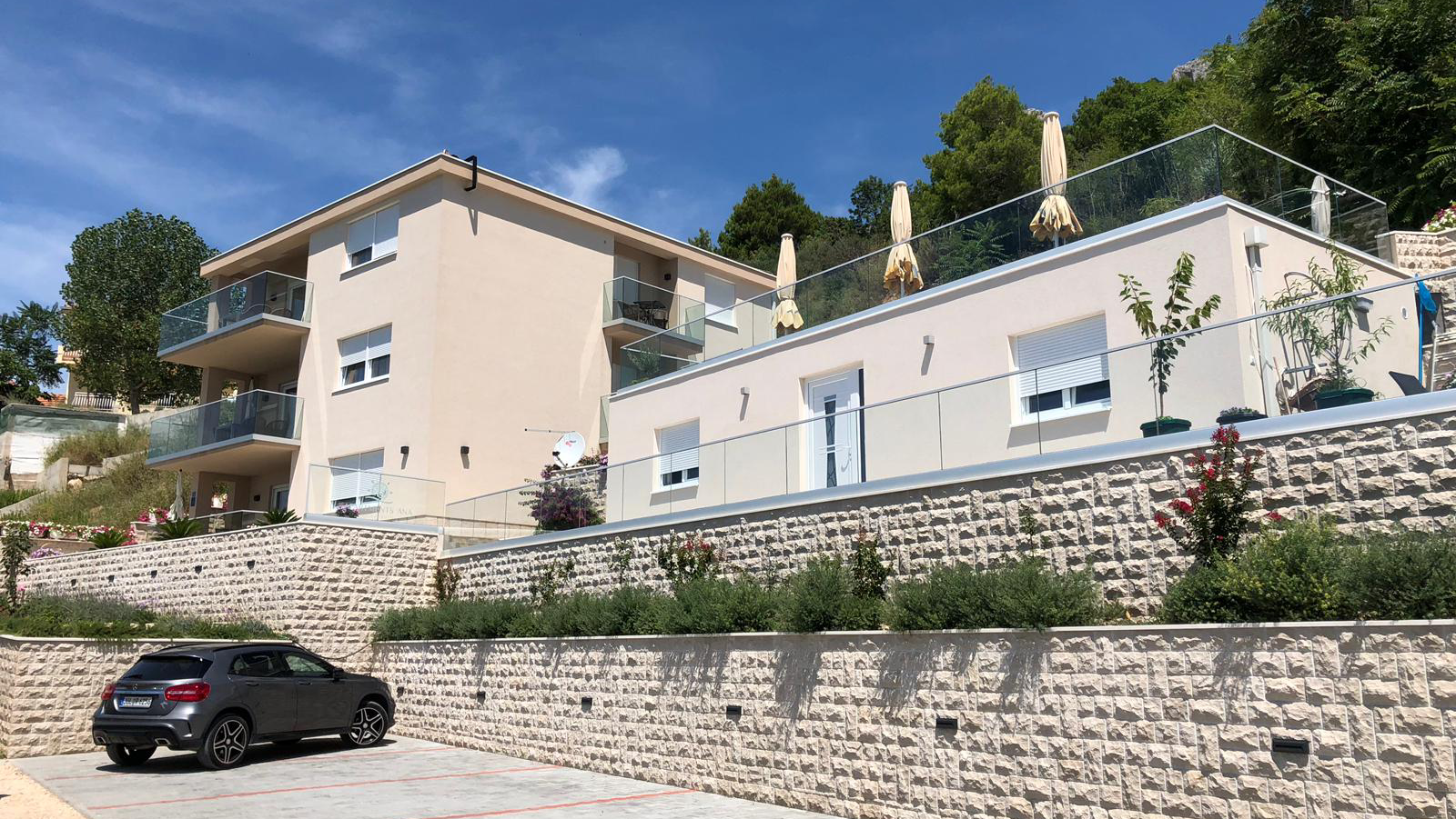 Apartments ANA • Brela