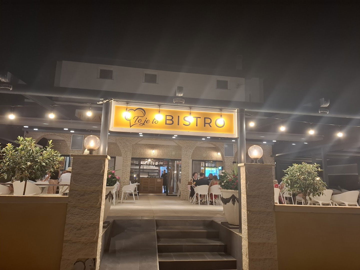 Bistro To je To