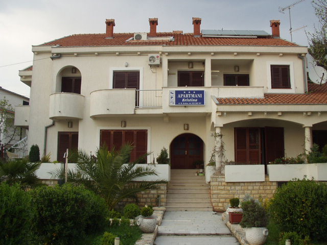 Apartments Villa Kristina