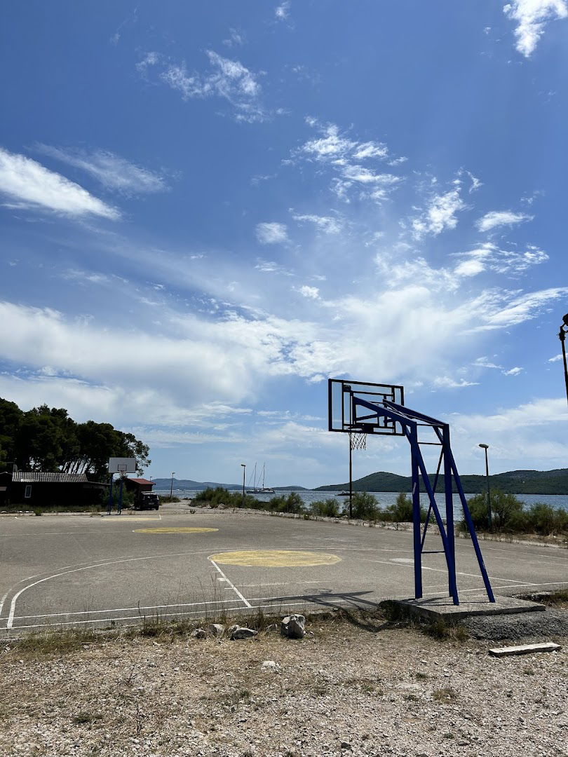 Košarkaški teren na Jadriji