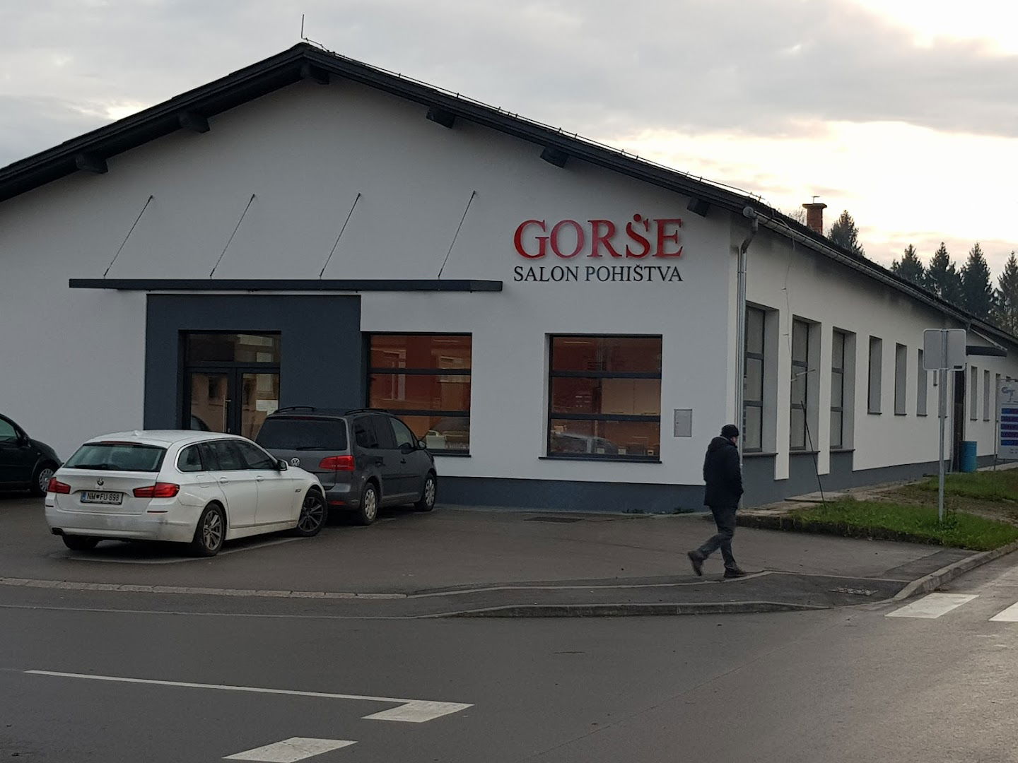 Gorše, salon pohištva, tapetništvo in polaganje talnih oblog, d.o.o.