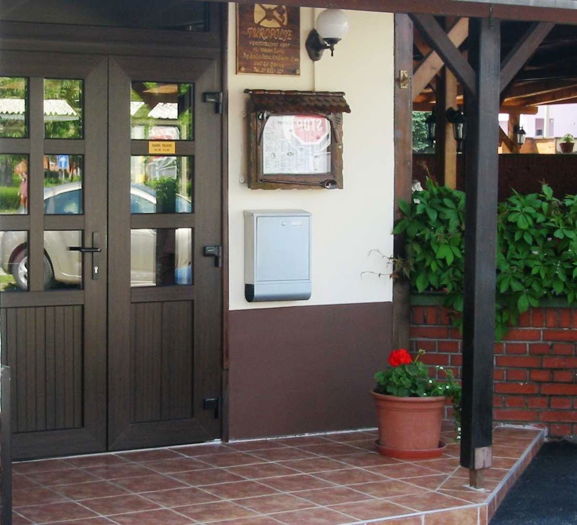 "Turopolje" ugostiteljski obrt, PIVNICA "TUROPOLJE"