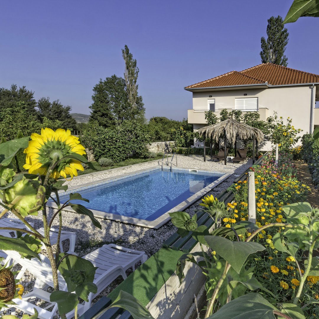 Holiday house Sunflower