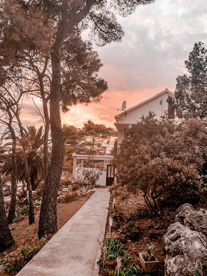 Grandmother's House - private accommodation