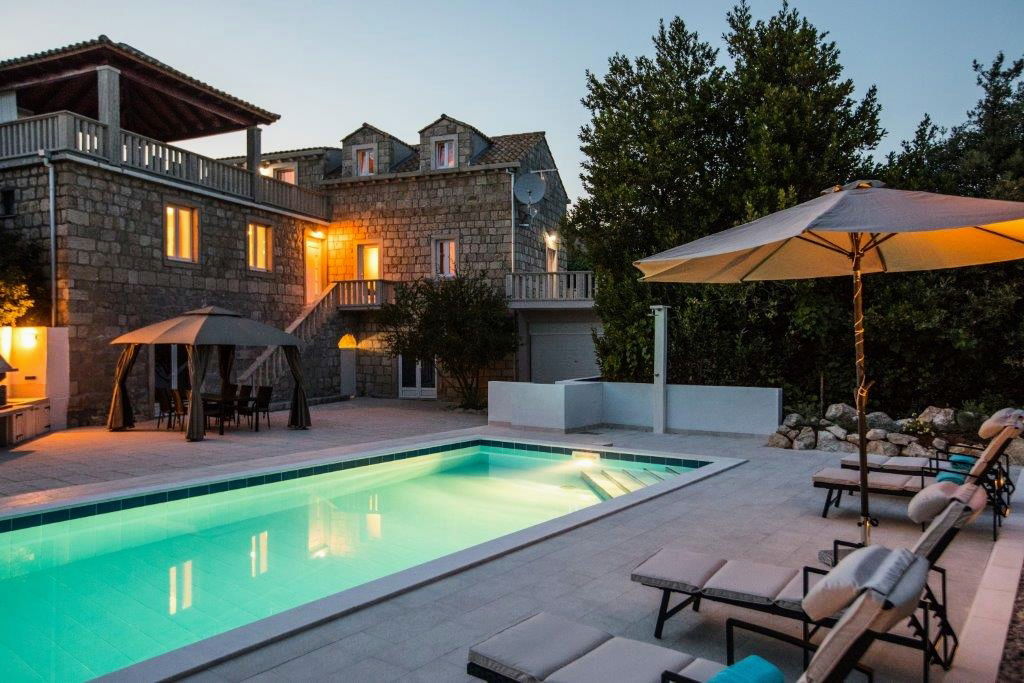 Villa Pendo - Komaji