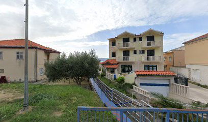 Trg Kralja Maxa Kovačevića Krivica 1.