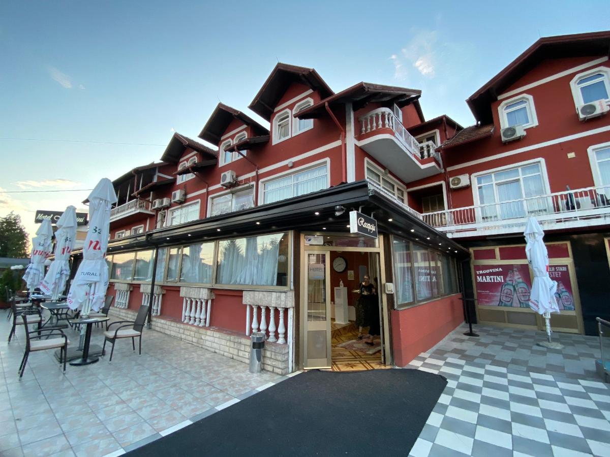 Hotel Martini ( Hotel and Restaurant )