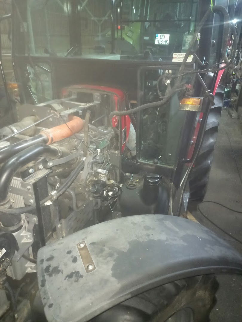 Traktor servis Saraja