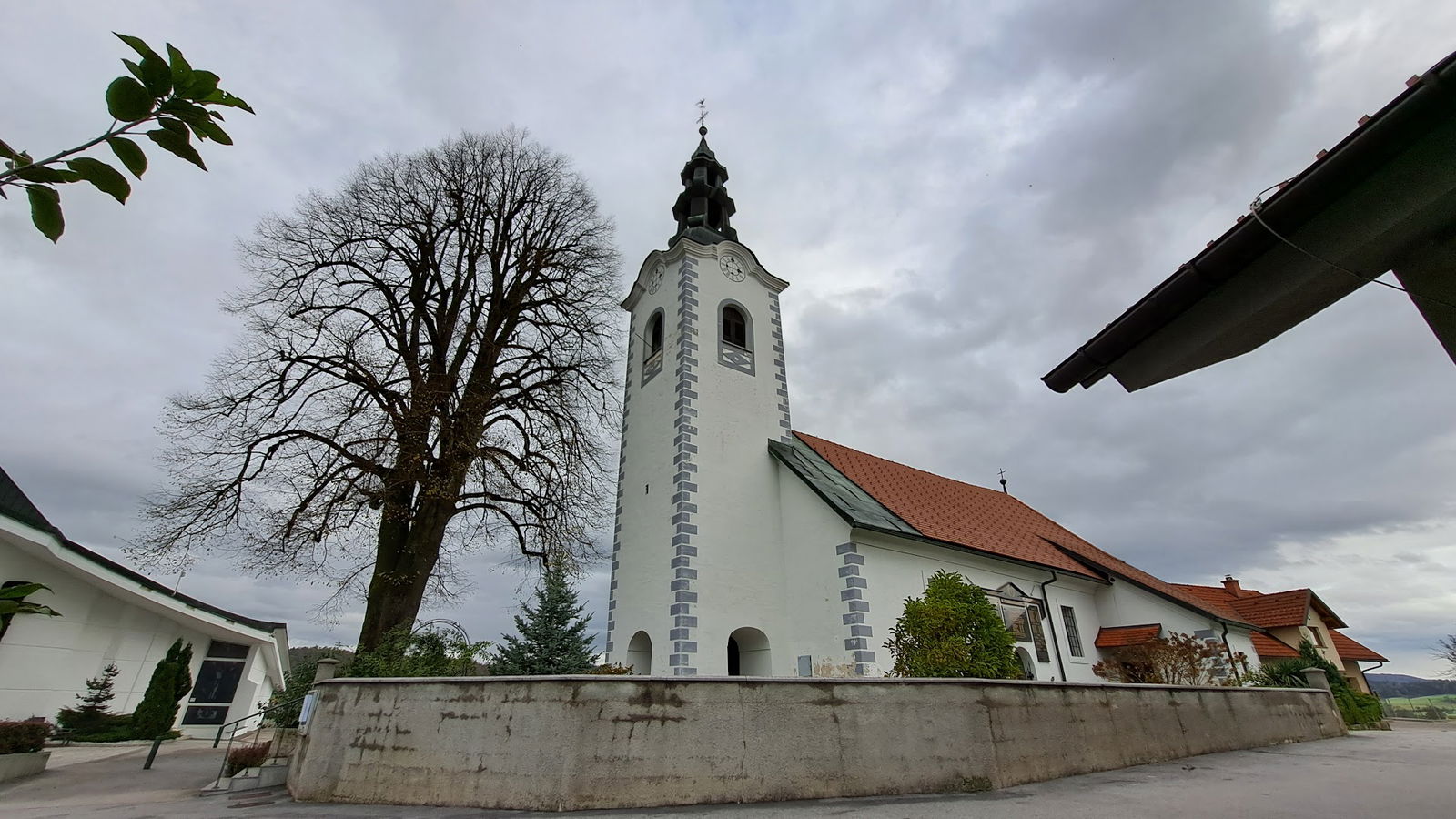 Župnijska cerkev sv. Mihaela