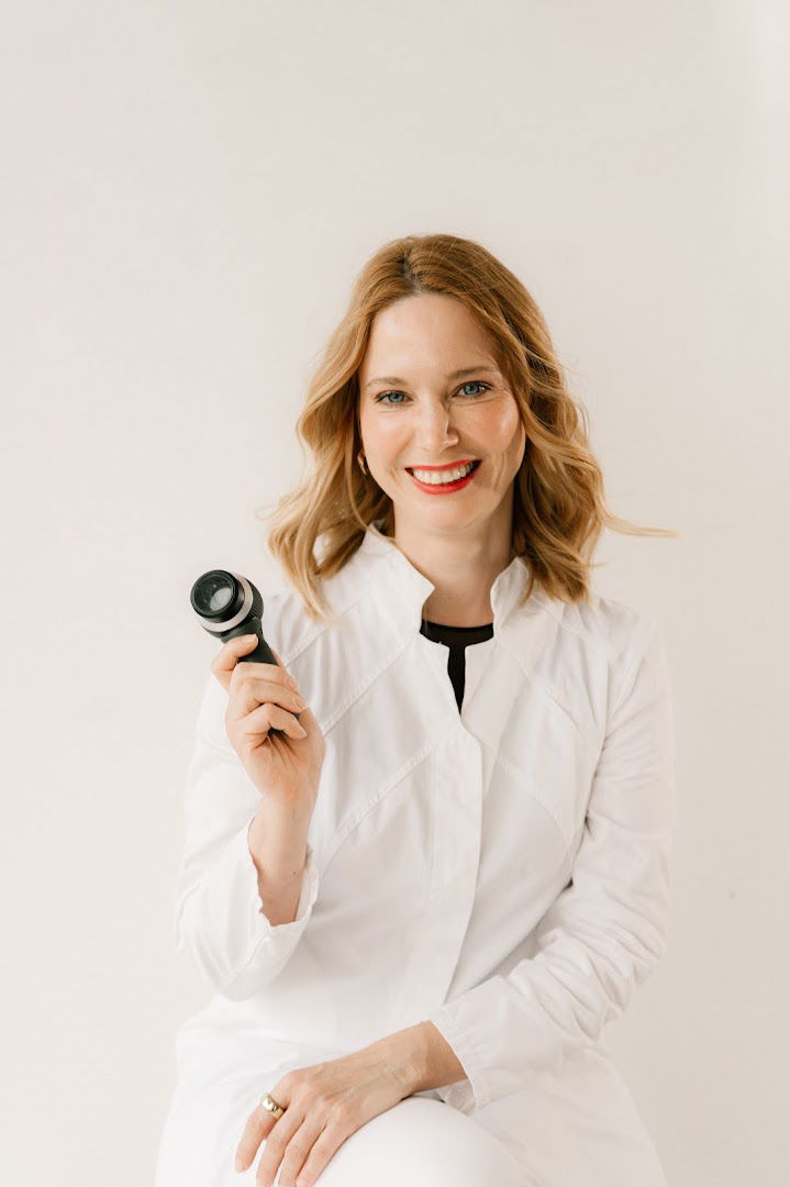 DermaLab- butična dermatologija, Nina Jugovar, dr.med.