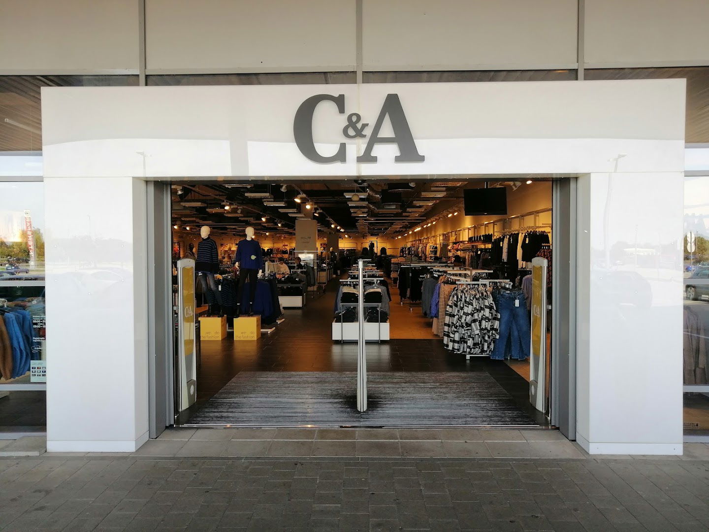 C&A