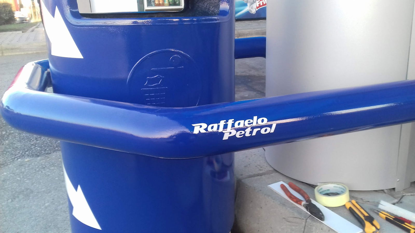 Raffaelo Petrol