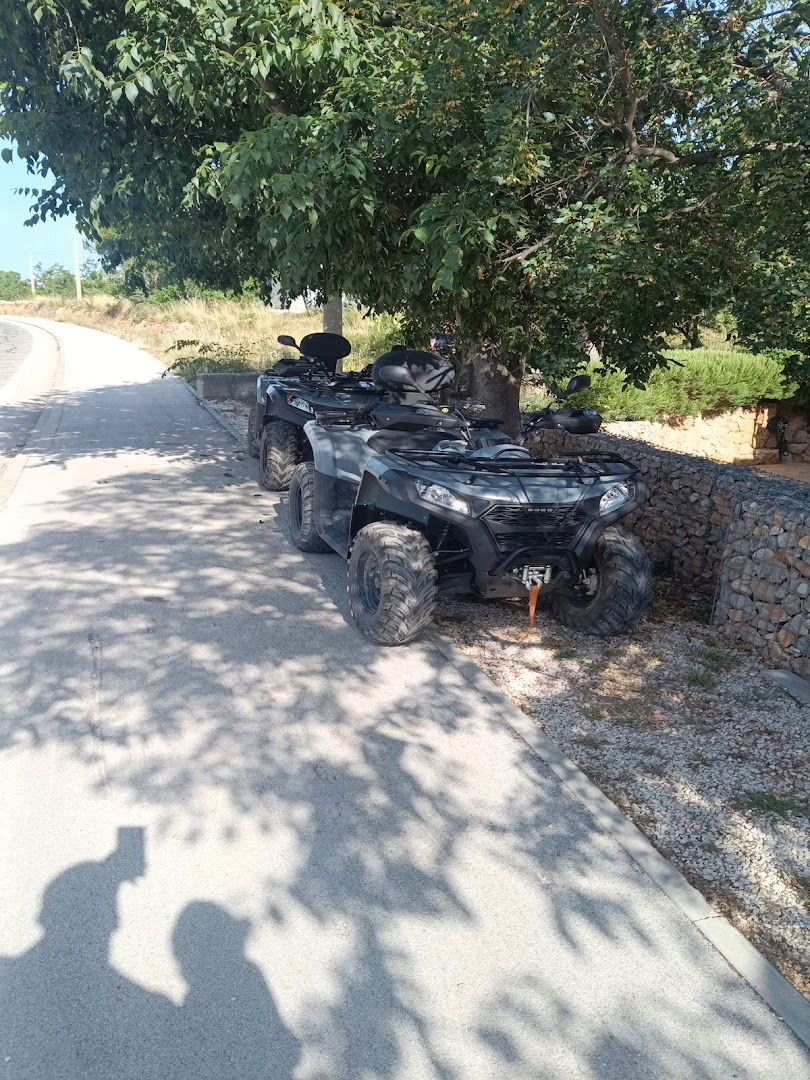 Rent a Quad Starigrad-Paklenica