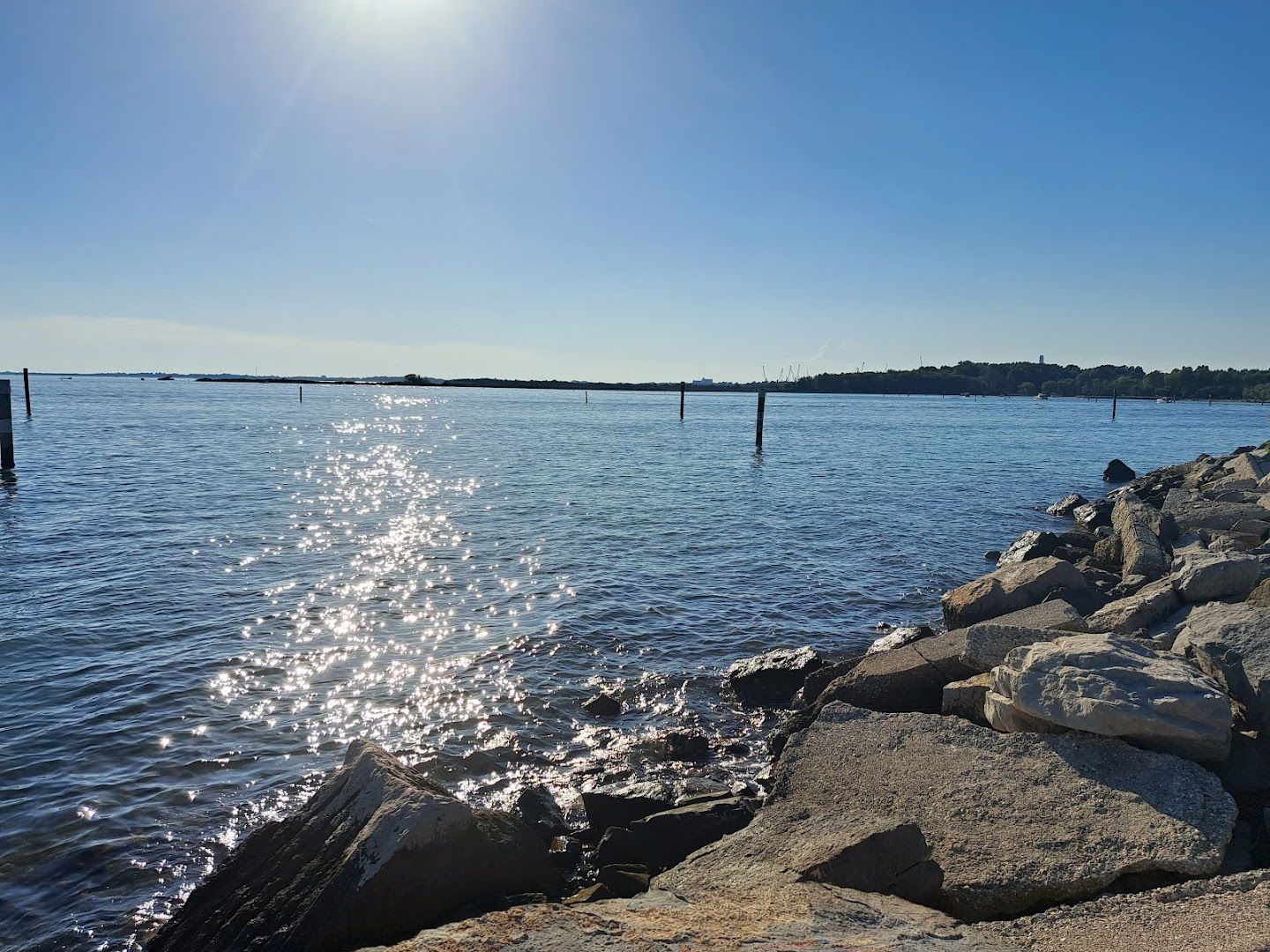 Baia cava del Villaggio del pescatore