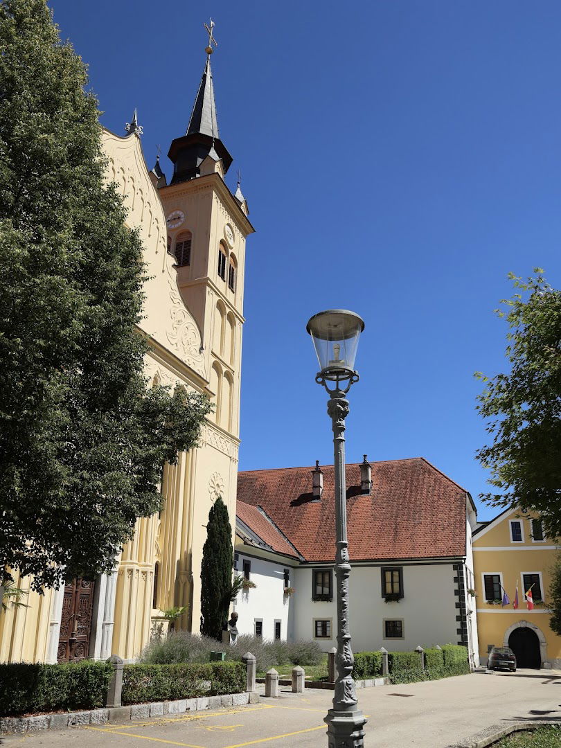 Župnija Novo mesto - Sv. Lenart