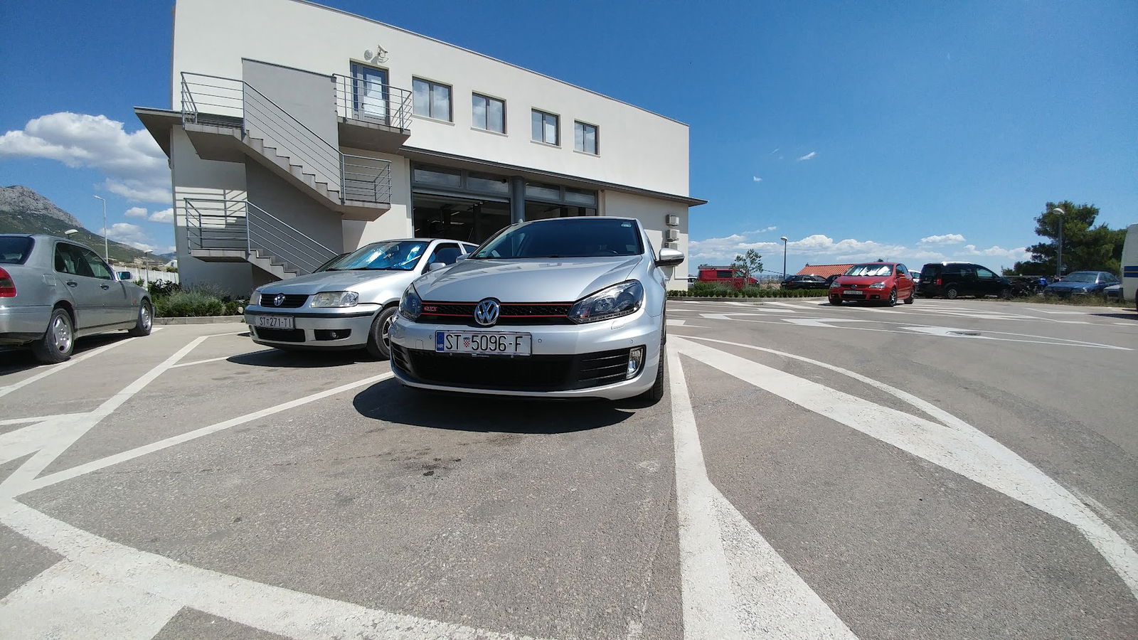 Allianz Osiguranje - Prodajno mjesto Kaštel Sućurac - AZ Škopljanac d.o.o.