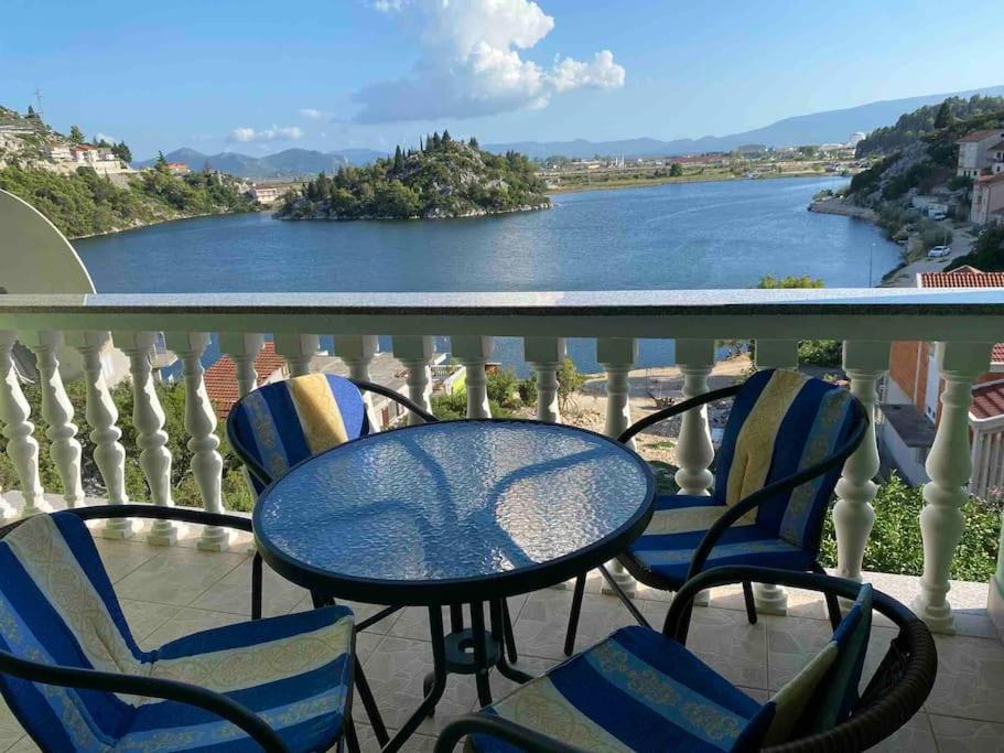 Apartman Lacus Birina Ploče