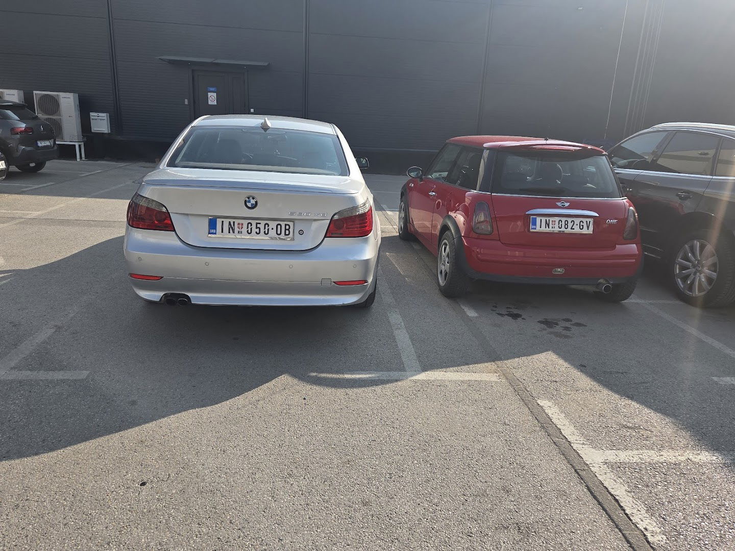 Inđija, Auto Servis - Boske