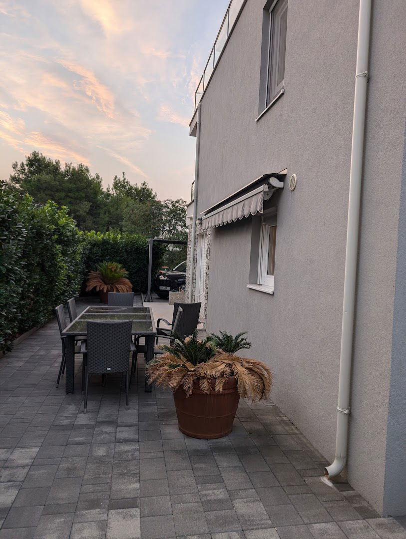 Kuca Buzov - Holiday House in Croatia