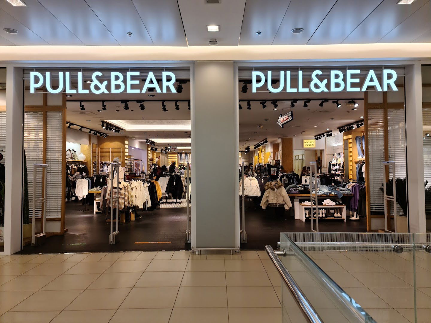 Pull & Bear