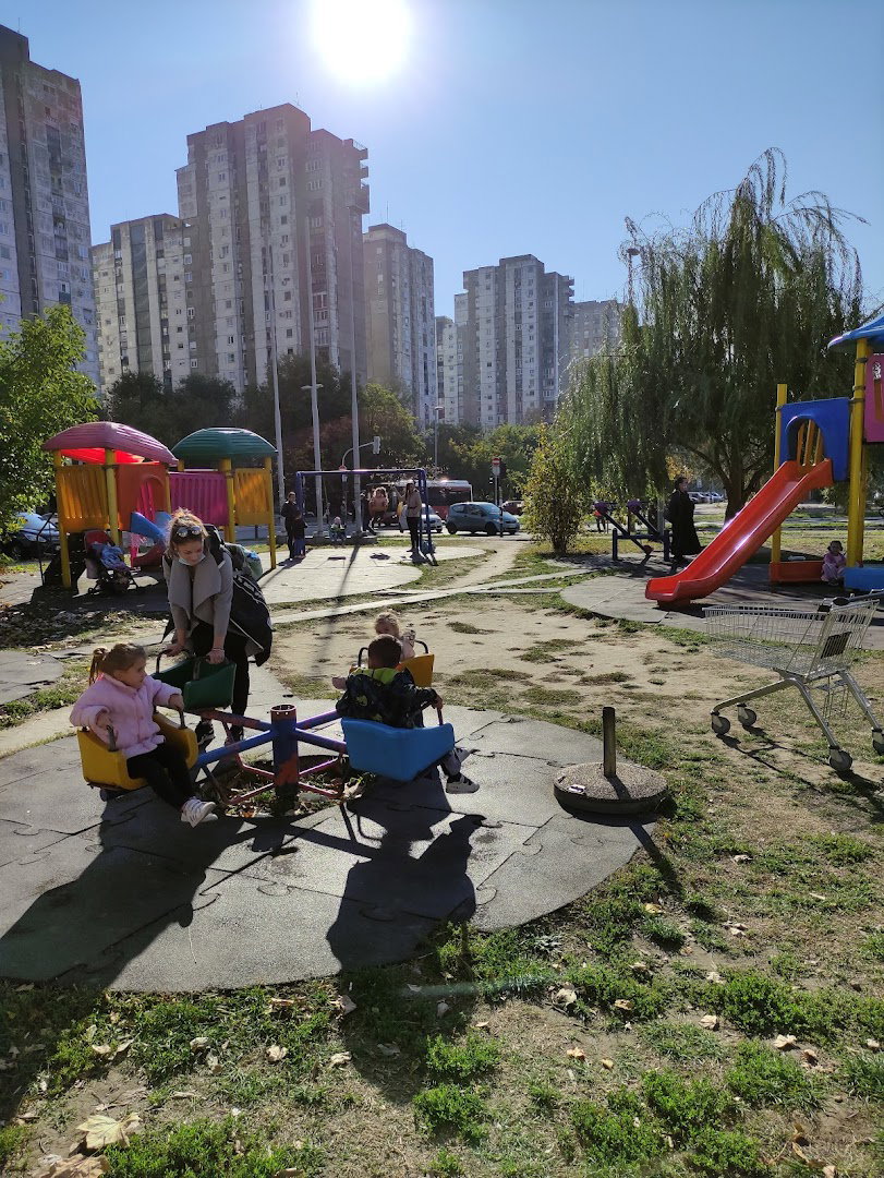 Park in Front of Tempo Express