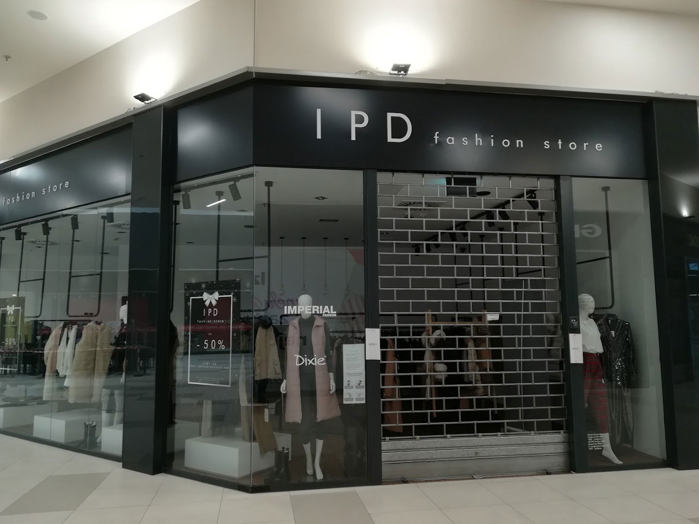 IPD Fashion store