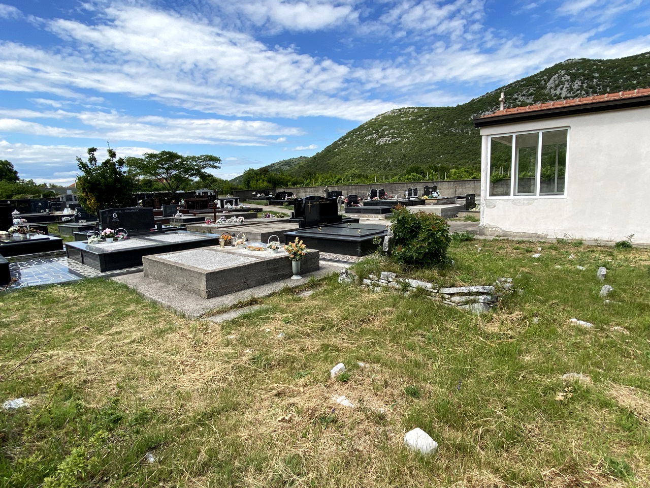 Groblje Dugandžije Zvirovići