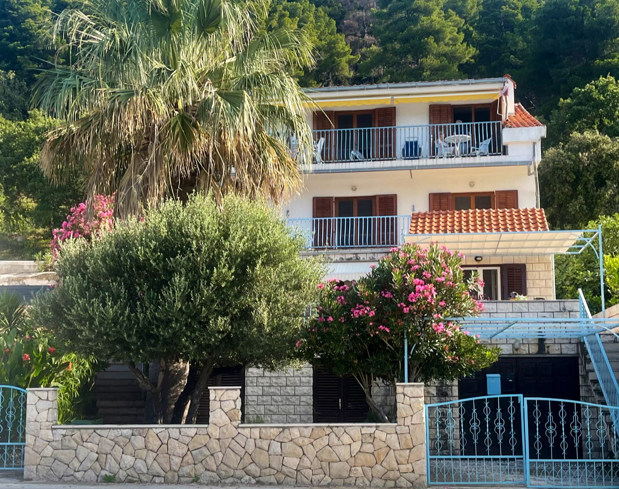 Mirela’s Beach House