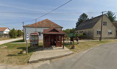 Bakháza, autóbusz-váróterem