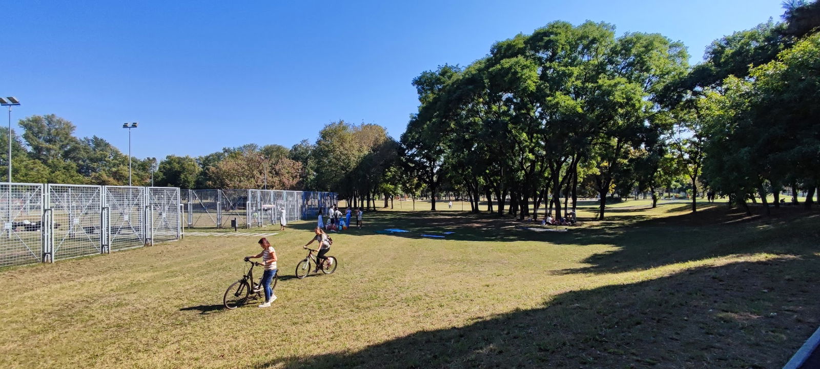 Fudbalski tereni "Blok 10"