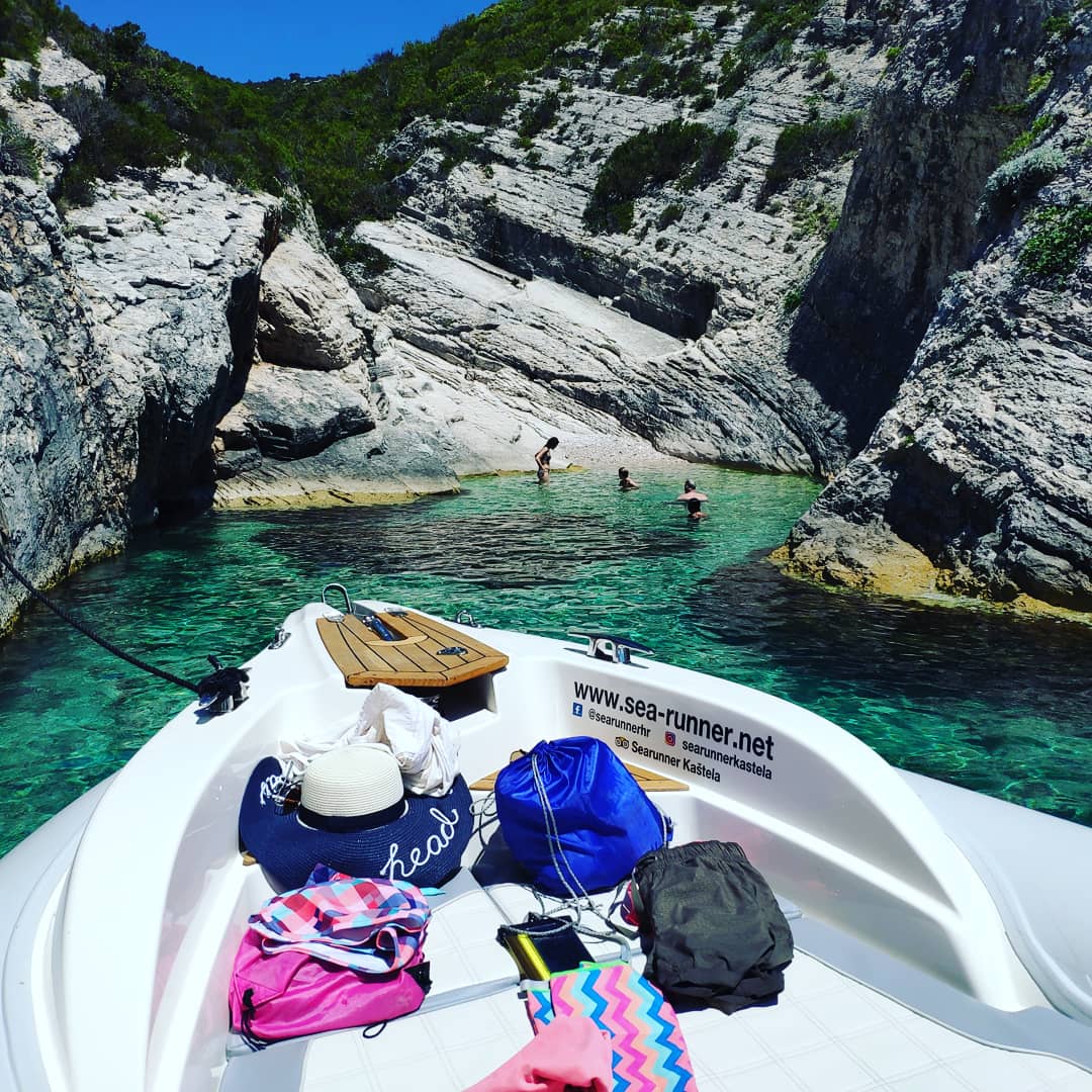 Sea Runner tourist agency