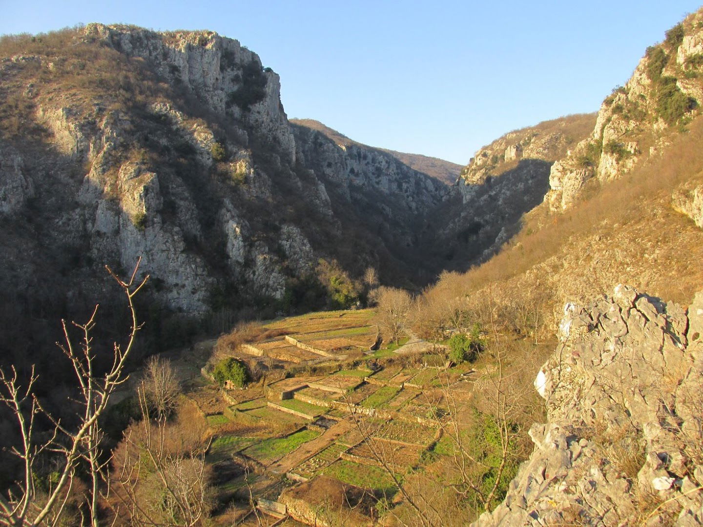 Teutin ljetnikovac - ostaci ilirskih megalitskih zdanja