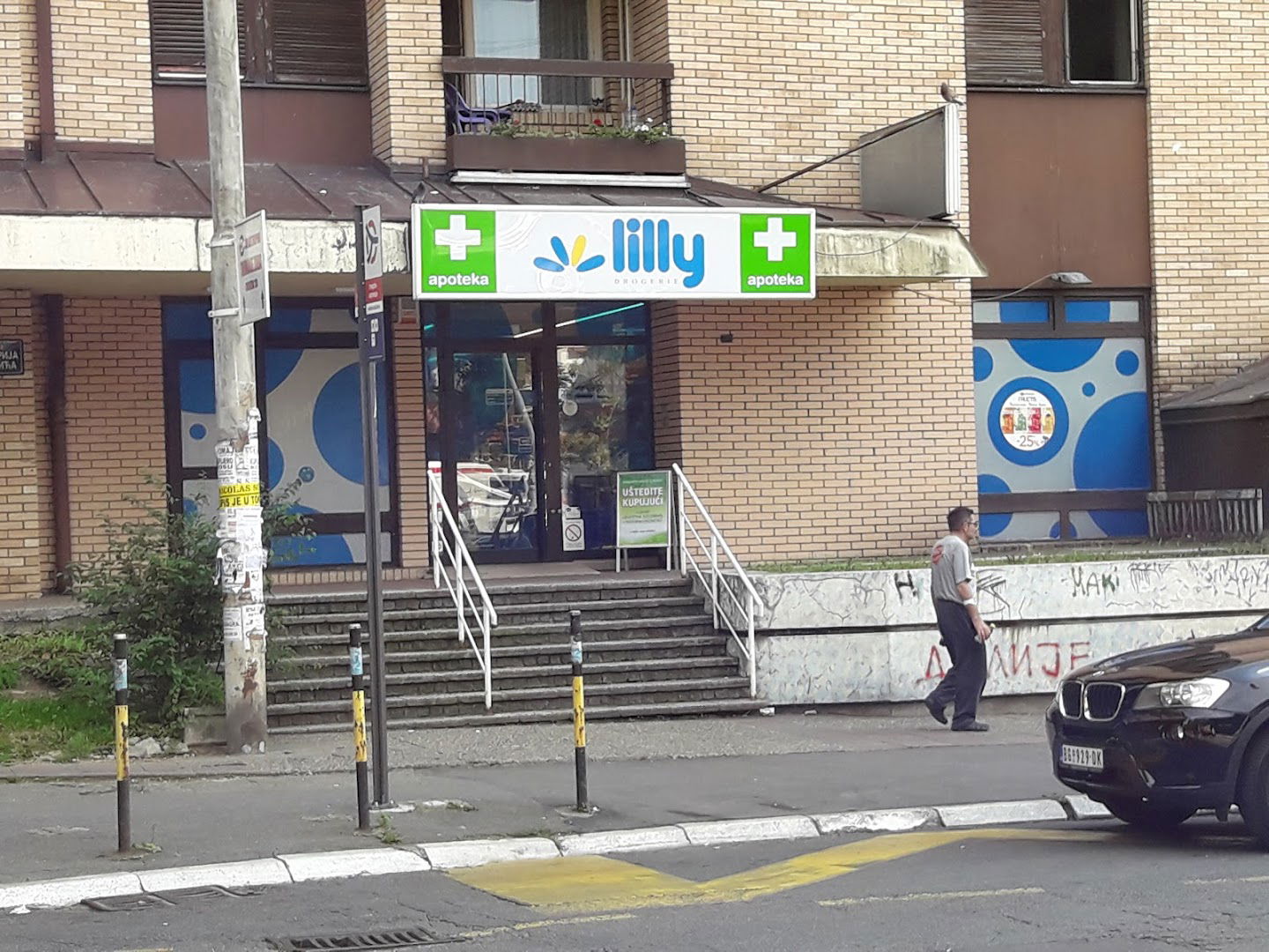 Lilly Drogerie - Apoteka 058