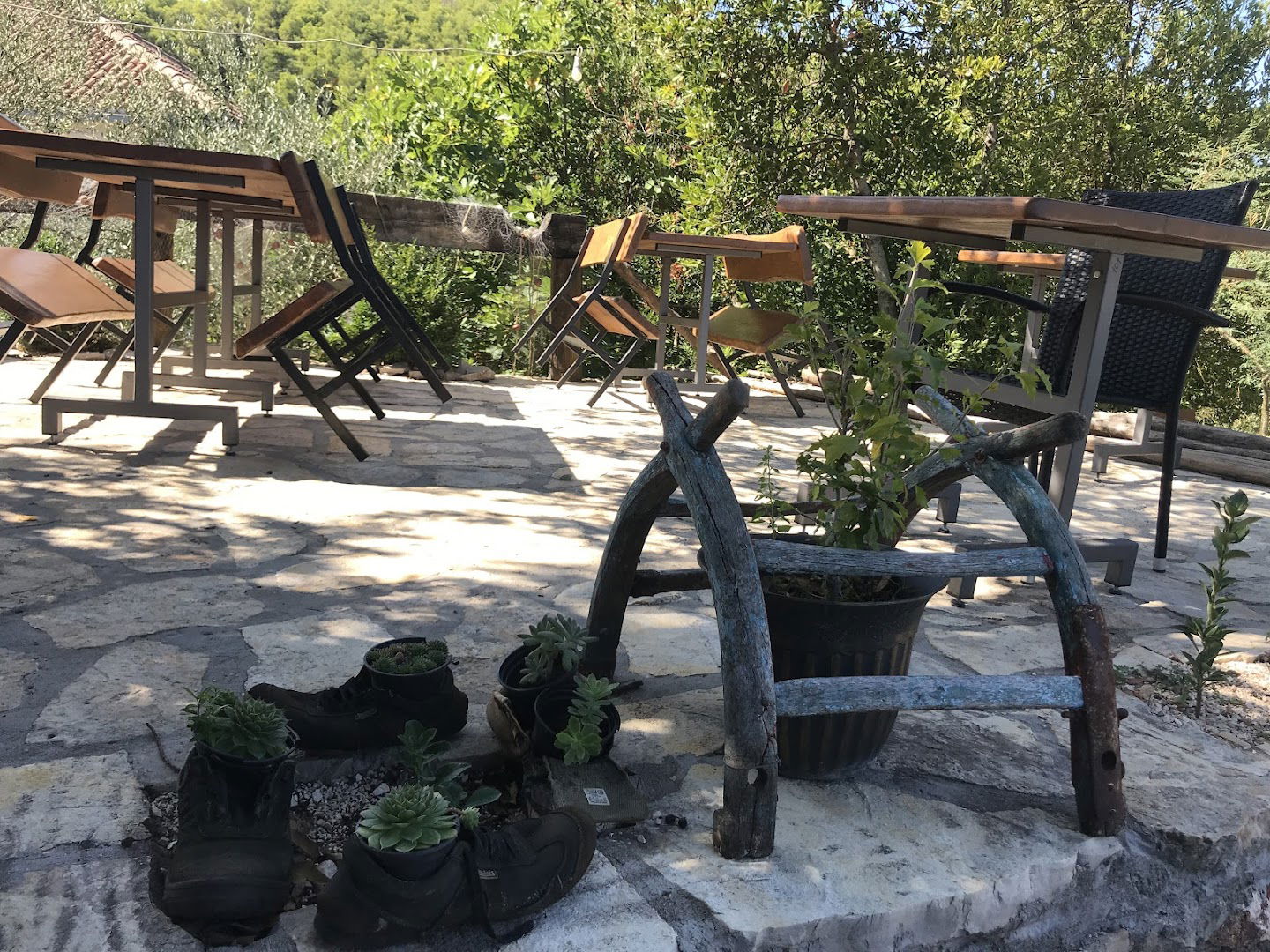 Restoran & apartmani “Santa Marija” DOL