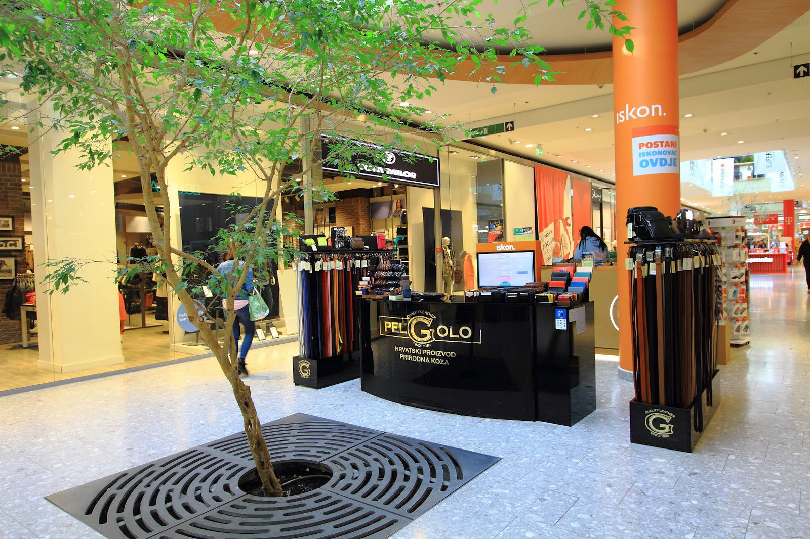 PelGolo Supernova Garden Mall