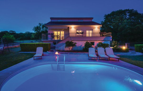 CDJ370 Holiday Home "Badanj"