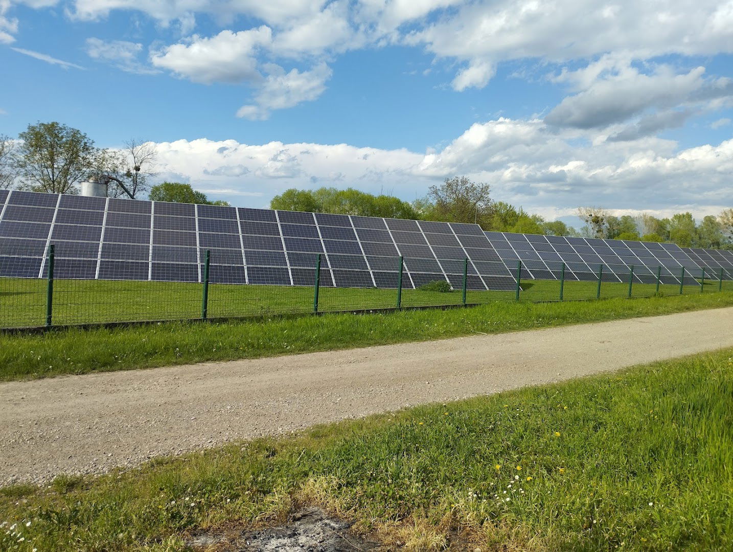 SUNČANA ELEKTRANA AUTO-BLAŽI PETRIJANEC I